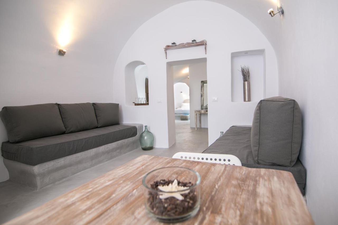 Theodora Suites (Adults Only) Oia  Exterior photo