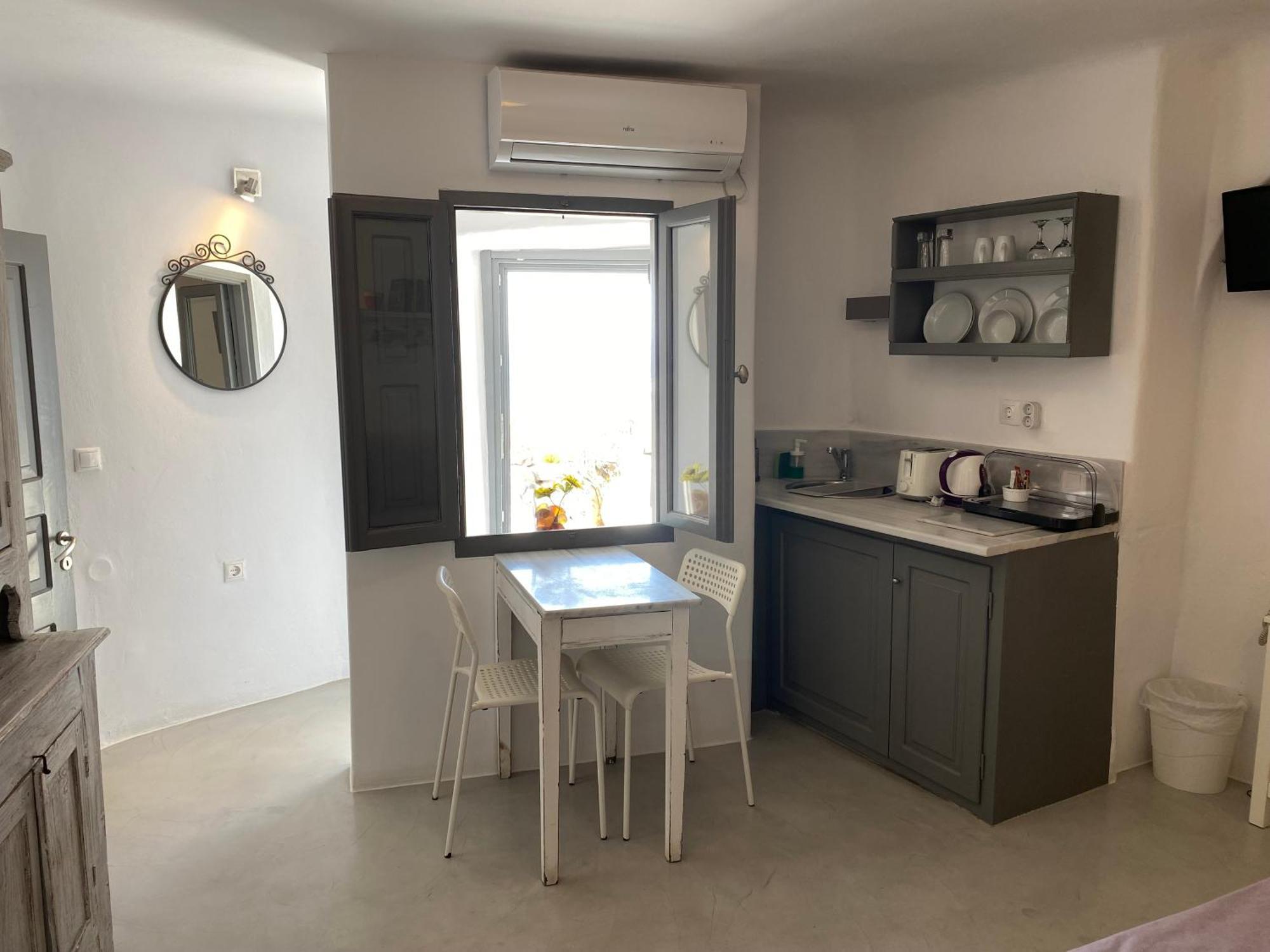 Theodora Suites (Adults Only) Oia  Exterior photo