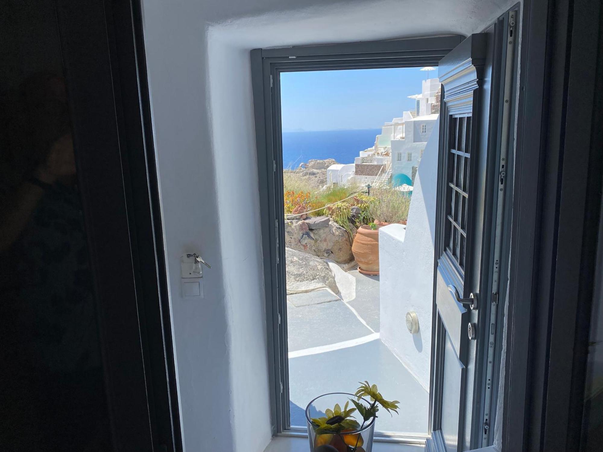 Theodora Suites (Adults Only) Oia  Exterior photo