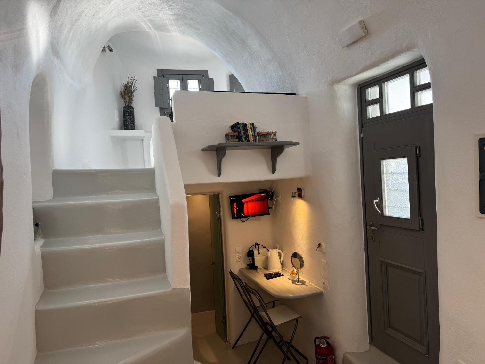 Theodora Suites (Adults Only) Oia  Exterior photo